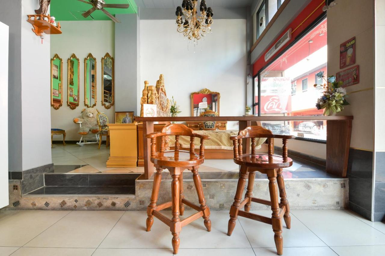 Oyo 549 Maesri Resort Pattaya Extérieur photo