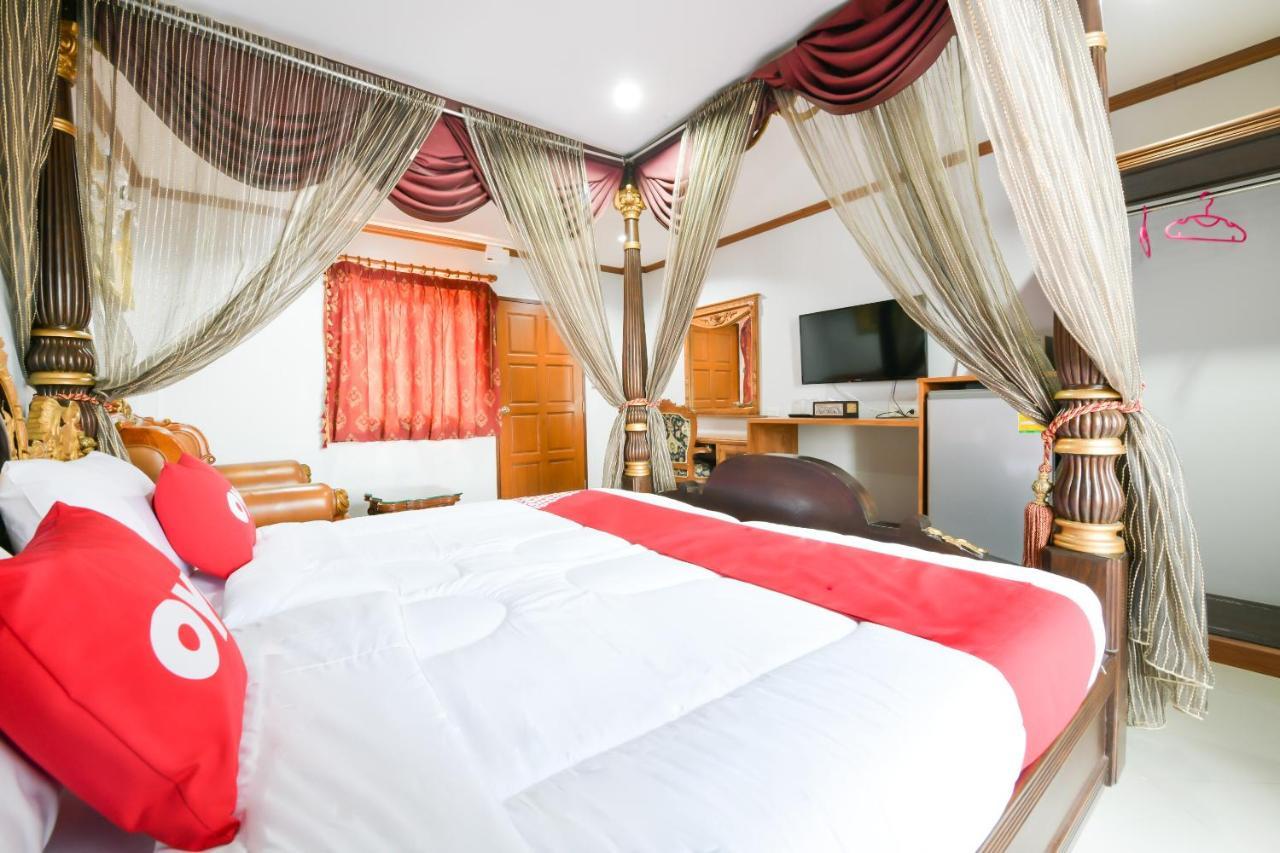 Oyo 549 Maesri Resort Pattaya Extérieur photo
