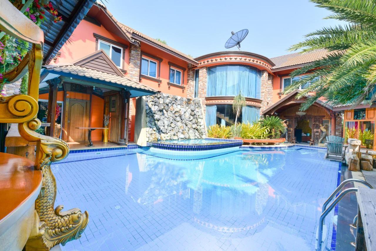 Oyo 549 Maesri Resort Pattaya Extérieur photo